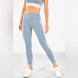Define PowerHold® High-Waisted 7/8 Legging